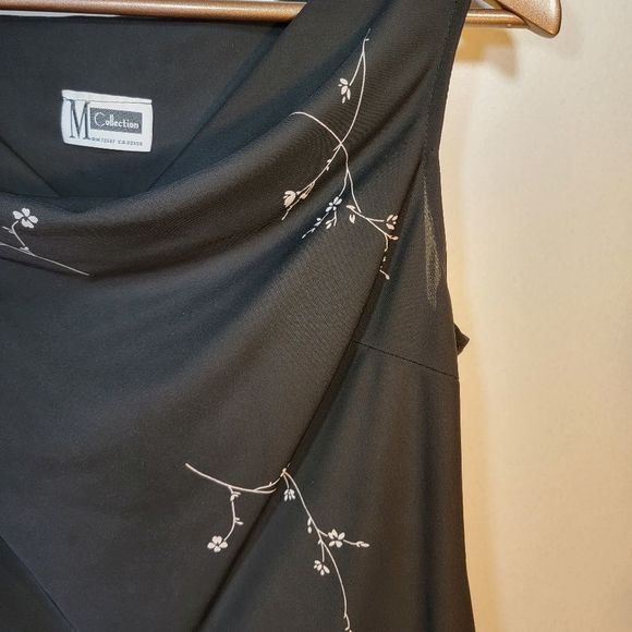 M Collection cowl-neck cropped floral print black top - Picture 3 of 6